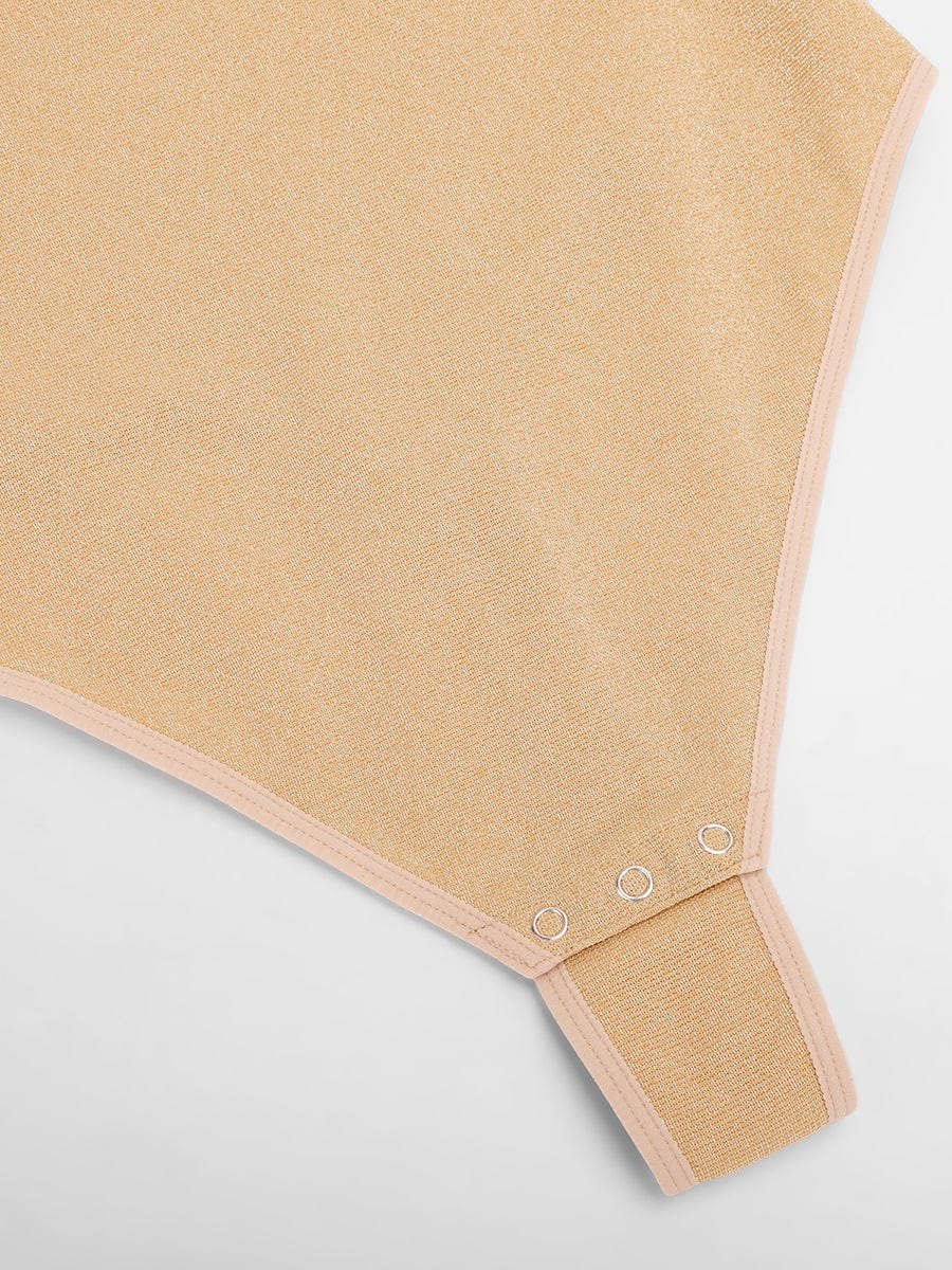 Body de tanga con cuello drapeado brillante Snatched con sujetador incorporado y refuerzo a presión
