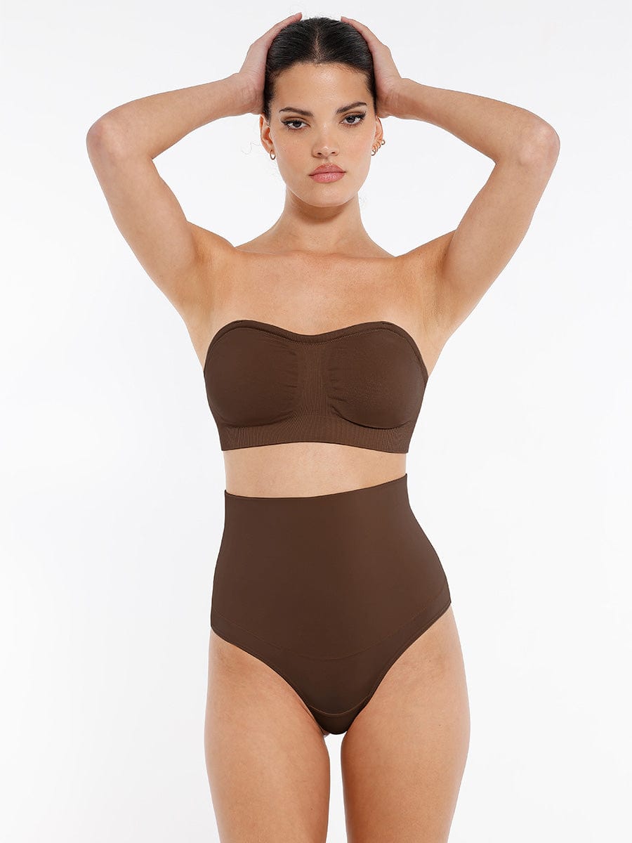 Sujetador sin tirantes Snatched con almohadillas extraíbles y espalda ajustable