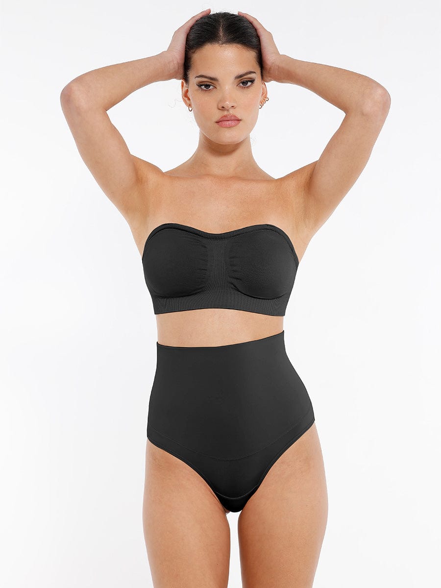 Sujetador sin tirantes Snatched con almohadillas extraíbles y espalda ajustable