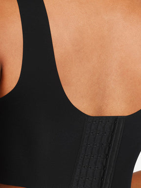 Top de tirantes con escote en V y almohadillas incorporadas de Snatched 
