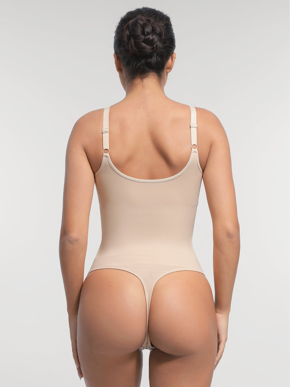 Body de tanga sin costuras con sujetador incorporado Snatched
