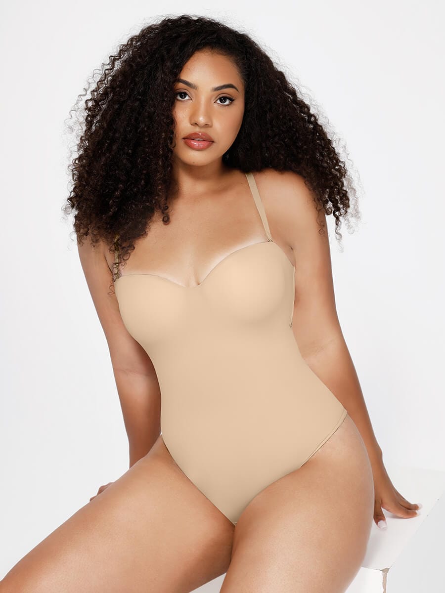 Body de tanga sin tirantes con aros y copas incorporadas de Snatched