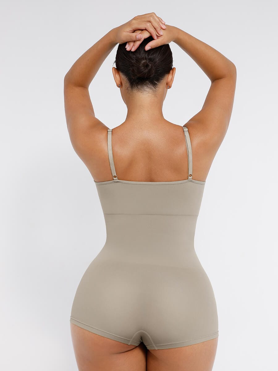 Body de tirantes ajustables sin costuras Snatched con cintura y abdomen alisados
