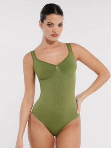 Body de tanga con cuello de diamante y soporte de busto