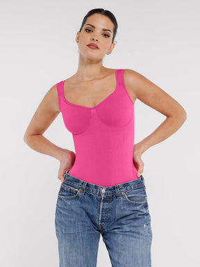 Body de tanga con cuello de diamante y soporte de busto