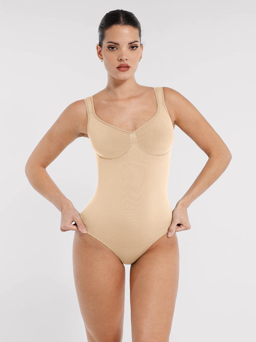 Body de tanga con cuello de diamante y soporte de busto