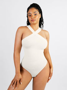Body tipo tanga con cuello halter cruzado sin costuras Snatched